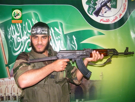 الشهيد القسامي / مؤمن تيسير العبد أبو دان