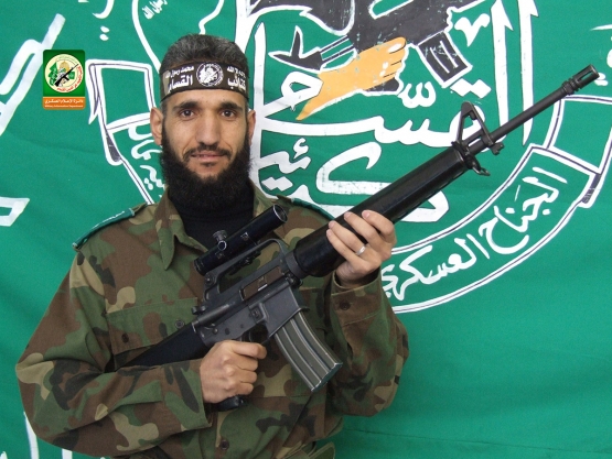 الشهيد القسامي / محمود علي عبد العزيز درويش