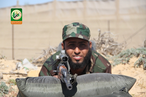 الشهيد القسامي / عرفات سالم أحمد أبو عويلي