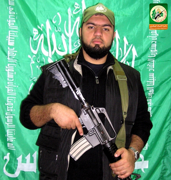 الشهيد القسامي/ أمير يوسف المنسي