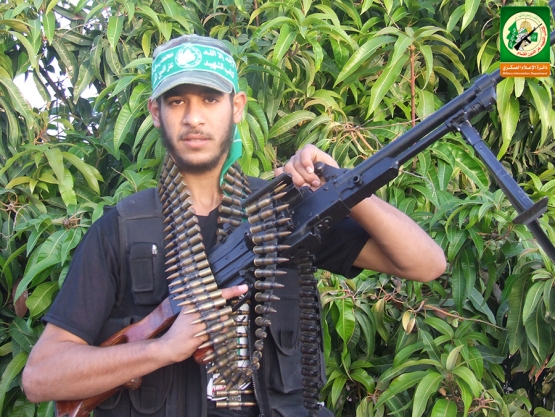 الشهيد القسامي/ أحمد منير صبيح