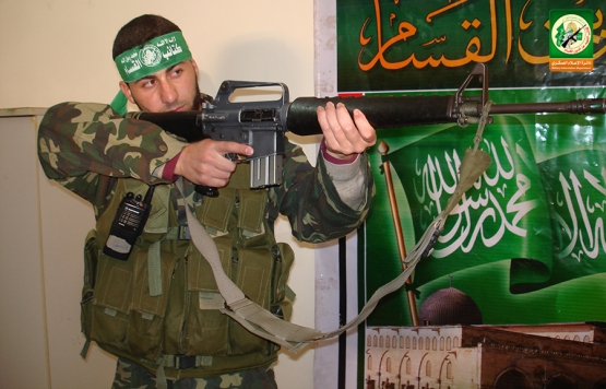 الشهيد القسامي/ أشرف عبد الحكيم الإسي