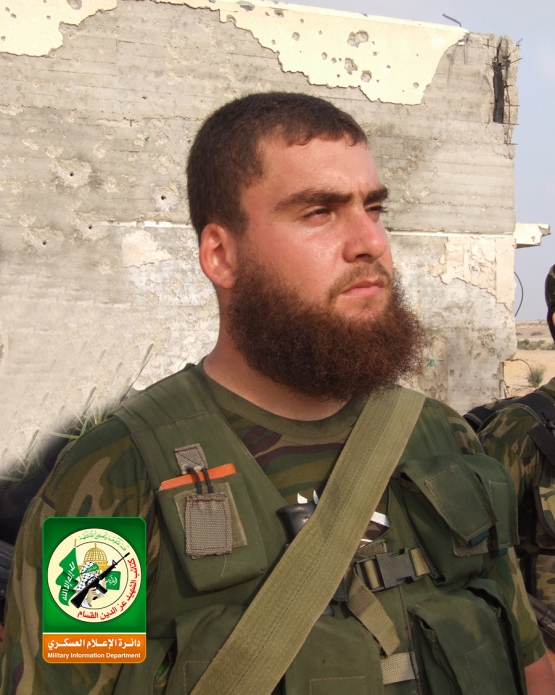 الشهيد القسامي/ عطا سمير بهار