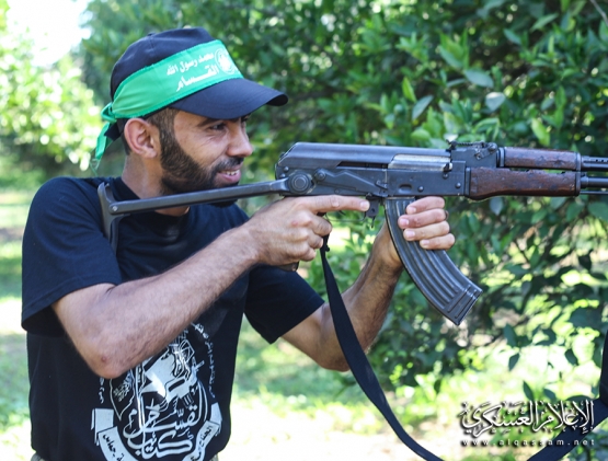 الشهيد القسامي/ عمر جمعة أبو فول