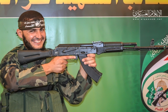 الشهيد القسامي المجاهد / كريم أحمد علي فطاير