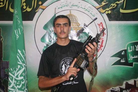 الشهيد القسامي/ اسماعيل فتوح اسماعيل فتوح