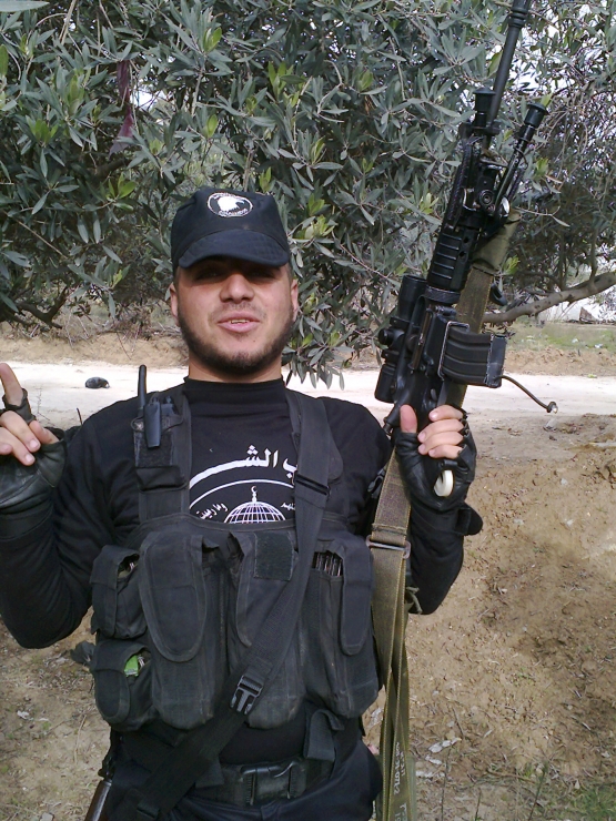 الشهيد القسامي علي محمود جندية