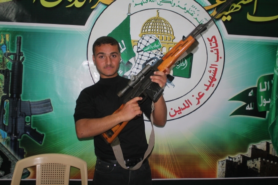 الشهيد القسامي/ أحمد محمد حسن عزام