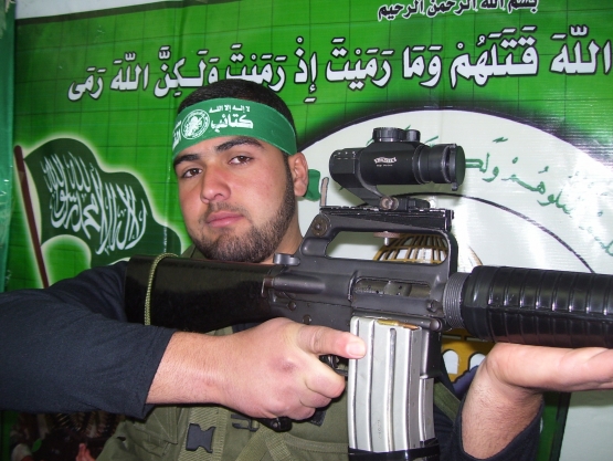 الشهيد القسامي محمد عبدالله حرارة