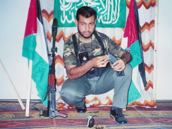 الشهيد القسامي أسامة محمد عبد الله حلس