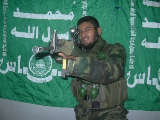 الشهيد القسامي عبد المنعم إحسان أبو بكر