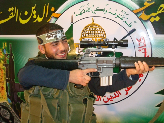 الشهيد القسامي/ نعيم خضر حمادة