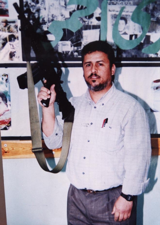 الشهيد القسامي محمود خالد حسين أبو هين