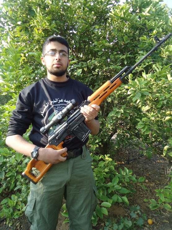 الشهيد القسامي ابراهيم ياسر ابراهيم حمد