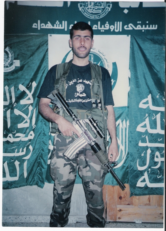 الشهيد القسامي / أنور عطا الله