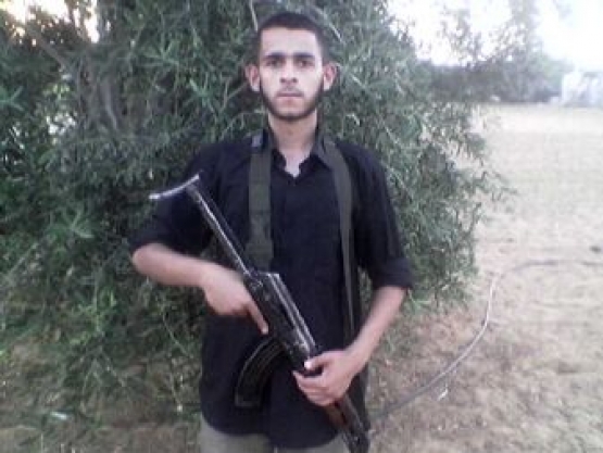 الشهيد القسامي/ محمود صبري هنا