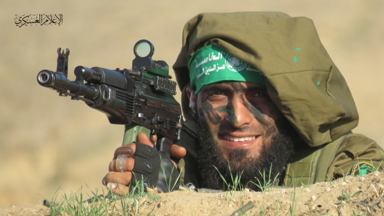 الشهيد القسامي/ طه محمود العقاد