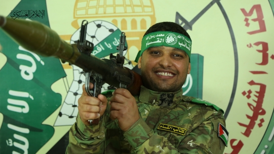 الشهيد القسامي/ أمجد فؤاد كوارع