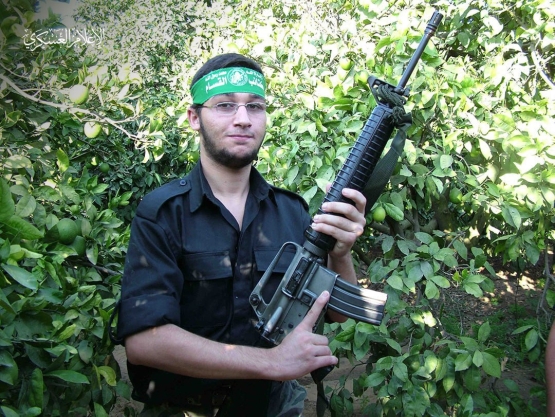 القائد الميداني/ عطية أيمن منصور