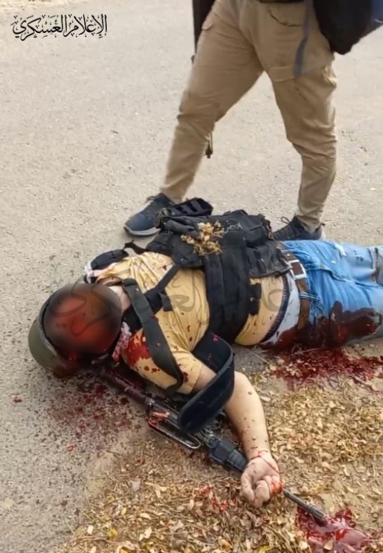 اقتحام مواقع العدو ضمن عملية طوفان الأقصى