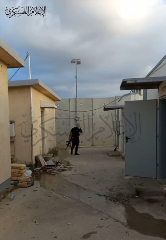 اقتحام مواقع العدو ضمن عملية طوفان الأقصى