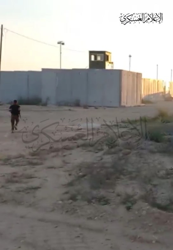 اقتحام مواقع العدو ضمن عملية طوفان الأقصى